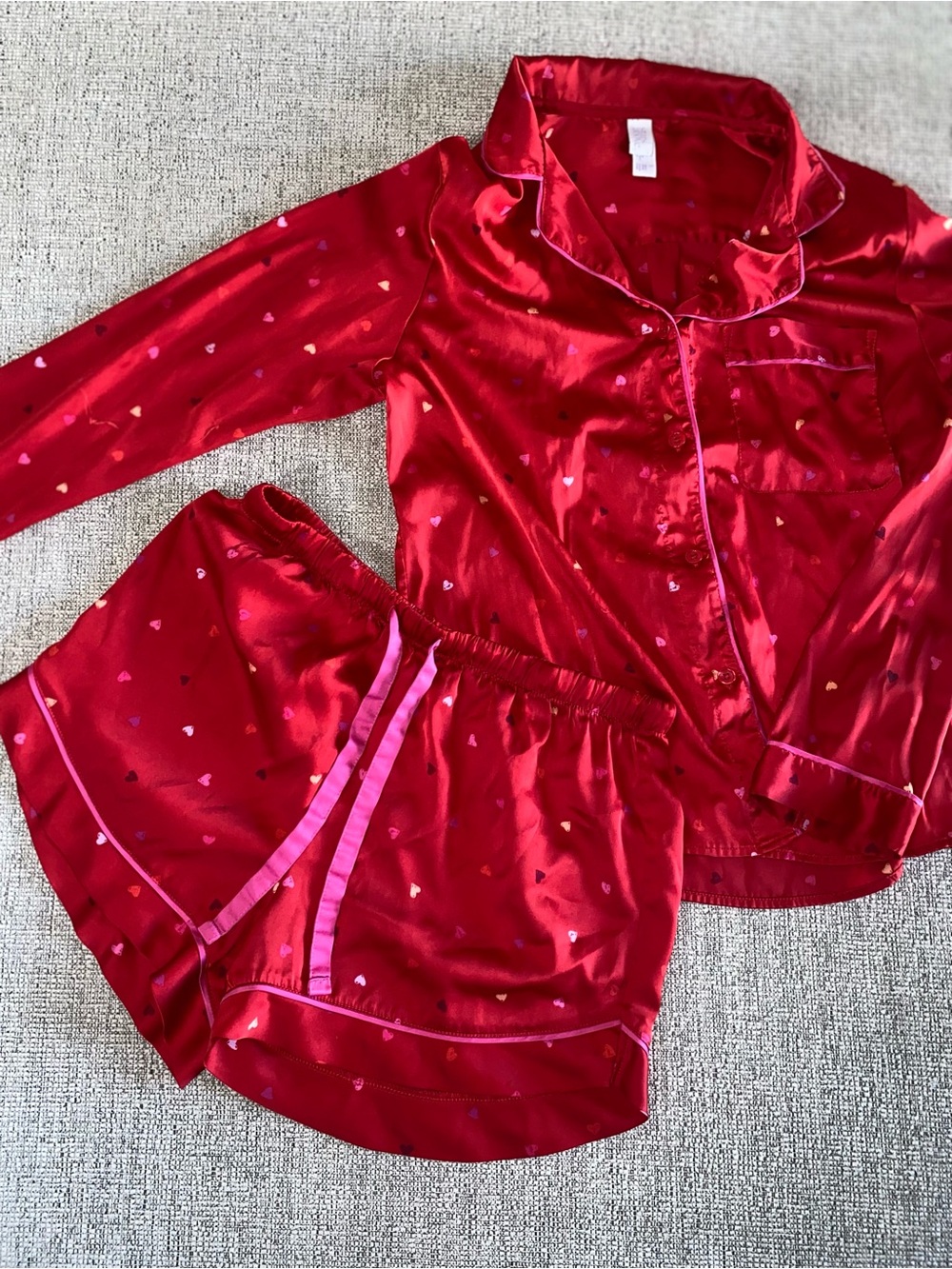 stars above Red Satin Heart-Print Pajama Set